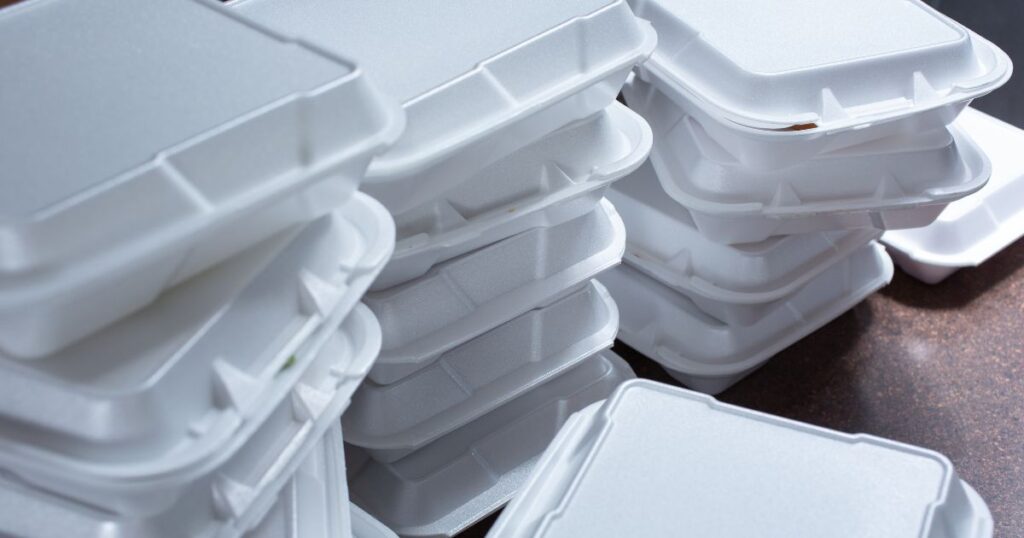 white Styrofoam takeout containers, 2025 takeout packaging trends 
